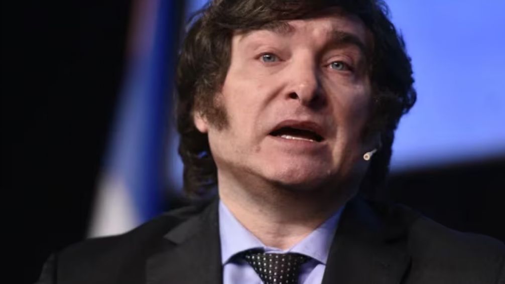 Milei le pidió a Alberto Fernández que revoque decretos de su gobierno