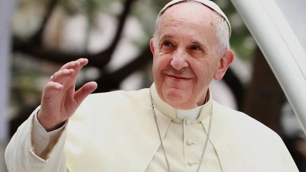 El Papa Francisco recibió a familiares de rehenes de Hamas y de presos palestinos en Israel y no descartó visitar Gaza