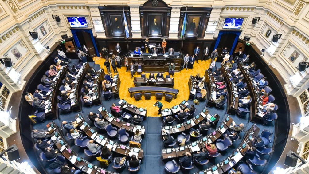 La Legislatura bonaerense aprobó el aumento de impuestos de Kicillof con un tope de 200%