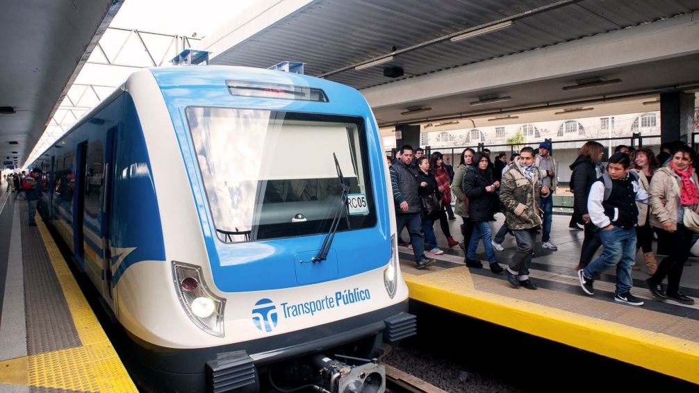 Aumentos en transporte: El boleto de tren costará casi un 50% más en enero