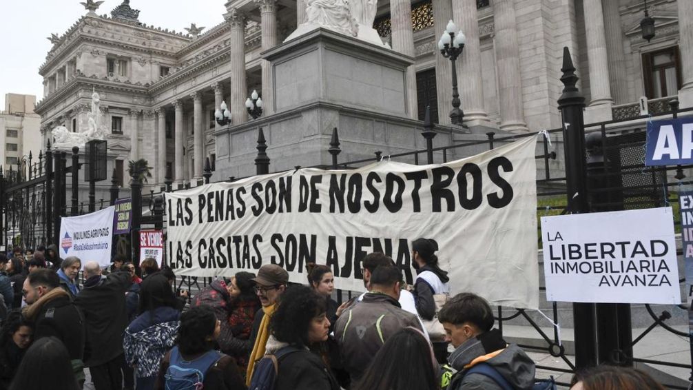 Inquilinos Agrupados presentó un amparo contra la derogación de la Ley de Alquileres