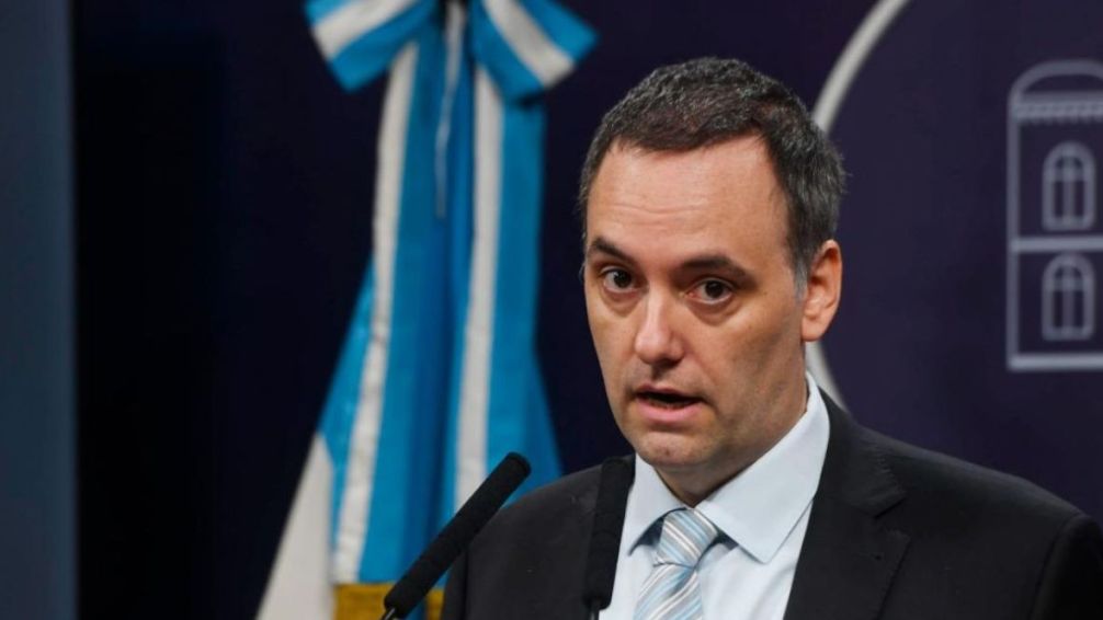 Adorni confirmó que los ministros defenderán en el Congreso la "Ley Ómnibus"
