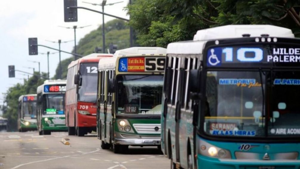 El Gobierno apeló la cautelar que frenó la suba de tarifas en el transporte del AMBA