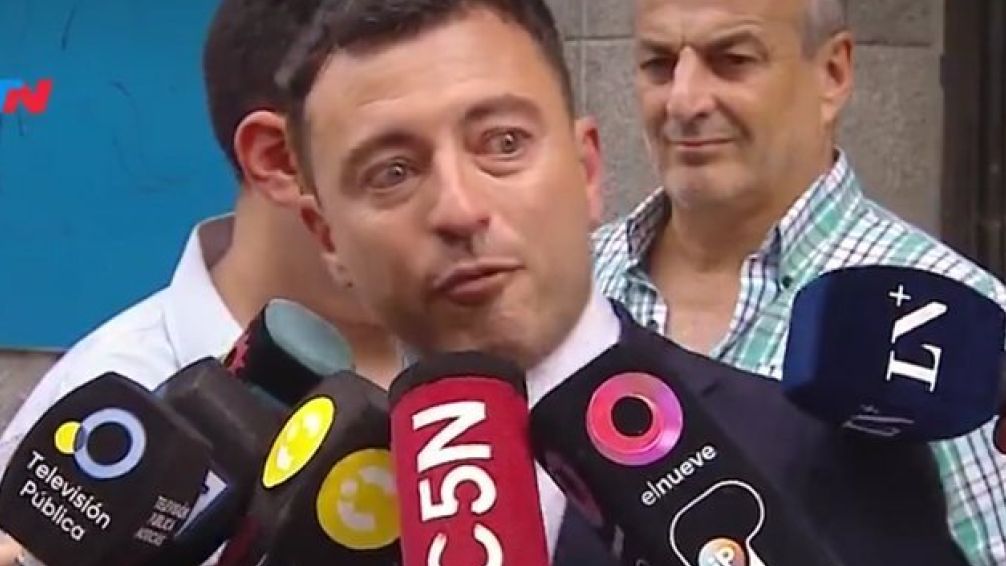 Efecto Ley ómnibus: De Loredo se puso a llorar en vivo 