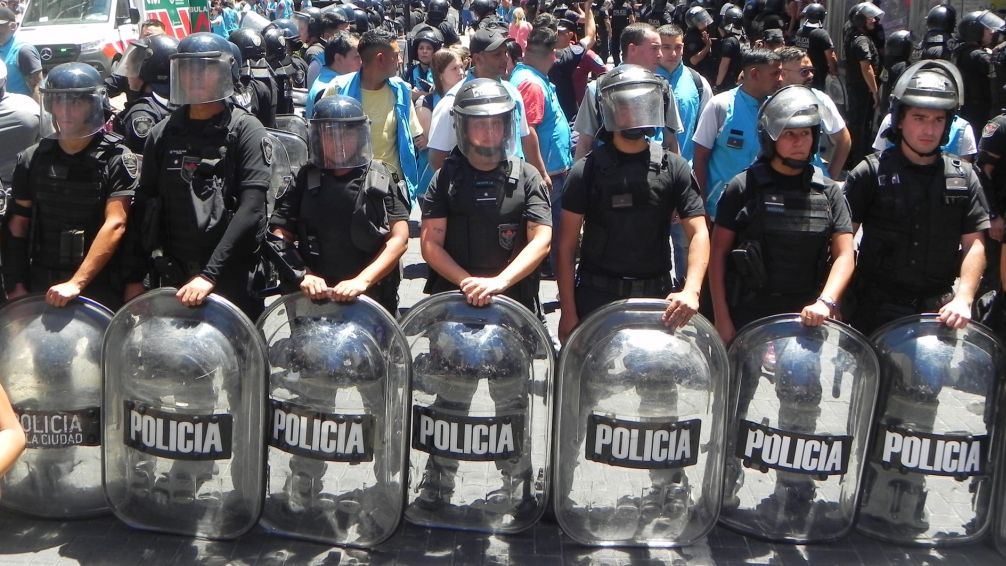 La Justicia federal porteña anuló la cautelar contra el protocolo antipiquete de Bullrich