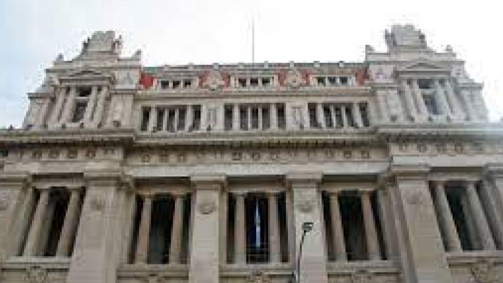 La Corte Suprema deberá revolver la legalidad del mega DNU del Gobierno