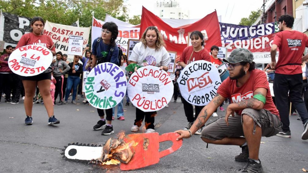Viernes de protestas: organizaciones sociales realizan 500 cortes en reclamo de asistencia alimentaria