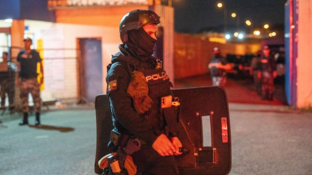 Ecuador: fuerzas de seguridad controlaron el motín en la cárcel regional de Guayaquil