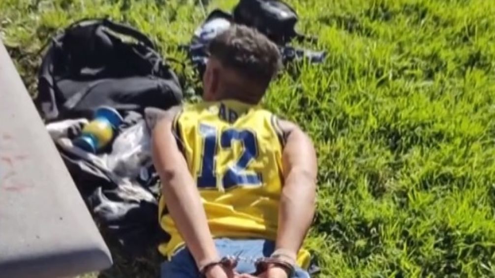 Detuvieron a un joven que amenazaba con ingresar a la Casa Rosada con un machete