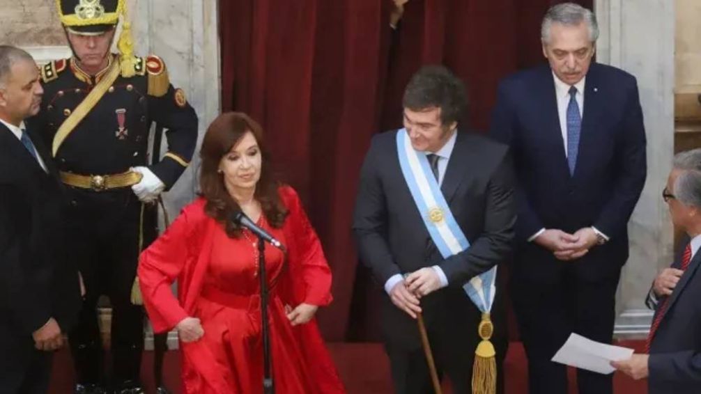 Reapareció Cristina y apuntó contra el gobierno de Milei: "Estas políticas no son nuevas, ni originales"