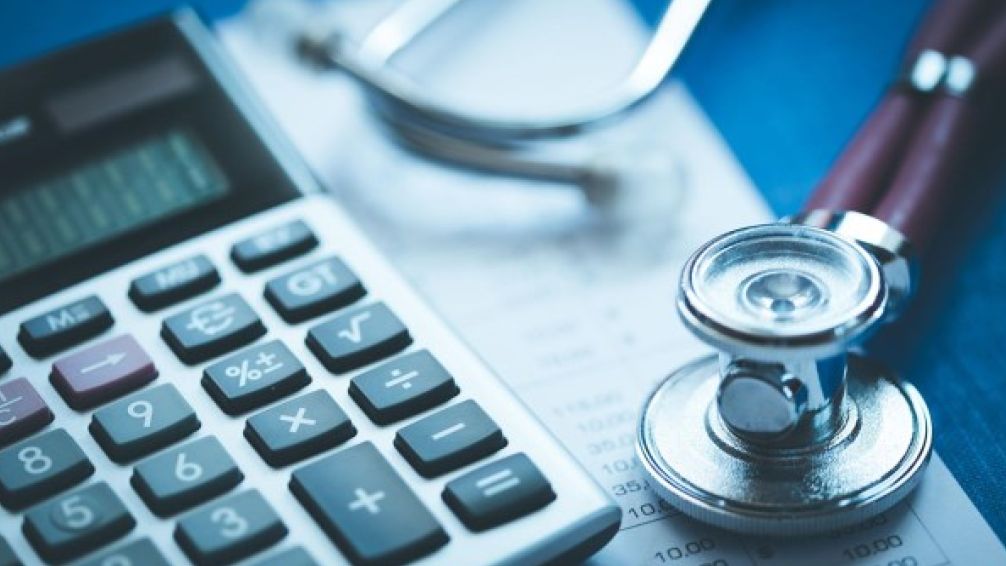 Las cuotas de las prepagas representan el 30% del salario promedio