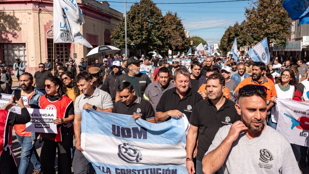 Villa Constitución: Luego de la meses de lucha y marchas, la UOM llega a un principio de acuerdo con Acindar