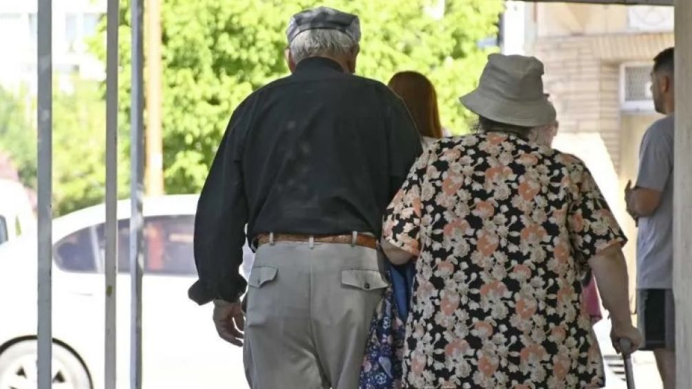 Bono para los jubilados: Cobrarán $70 mil en el mes de mayo