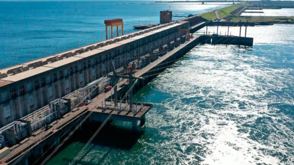 La ola de despidos llega a Yaciretá