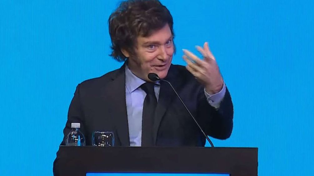 Milei en la gala de la Fundación Libertad: "El saneamiento que hace el BCRA es fundamental para bajar la inflación"