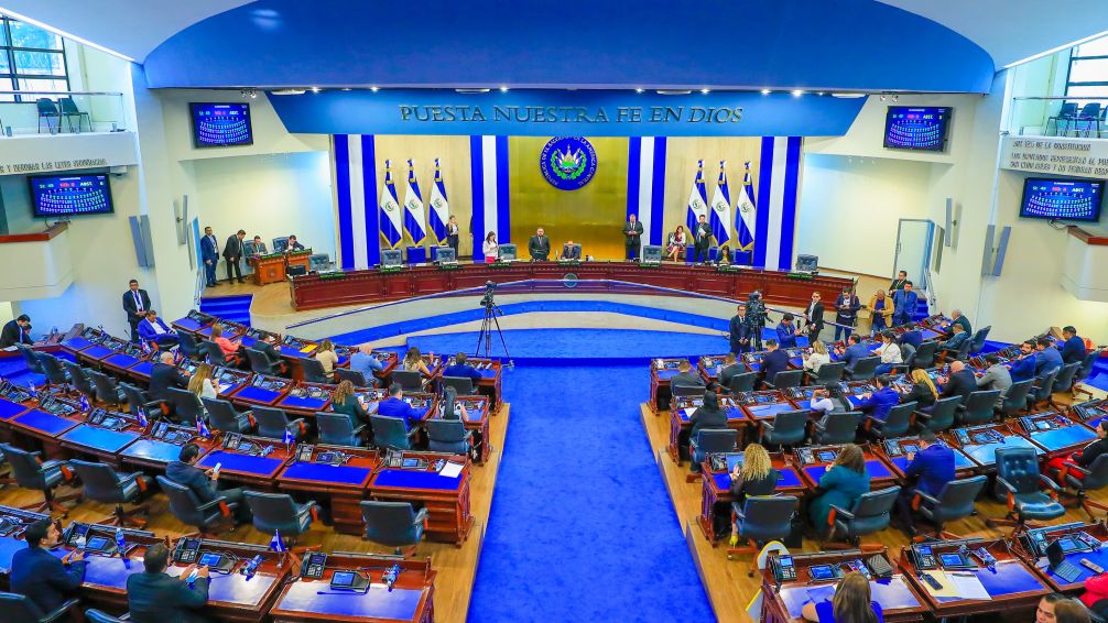 El Salvador: asume nueva Asamblea Legislativa con mayoría absoluta oficialista