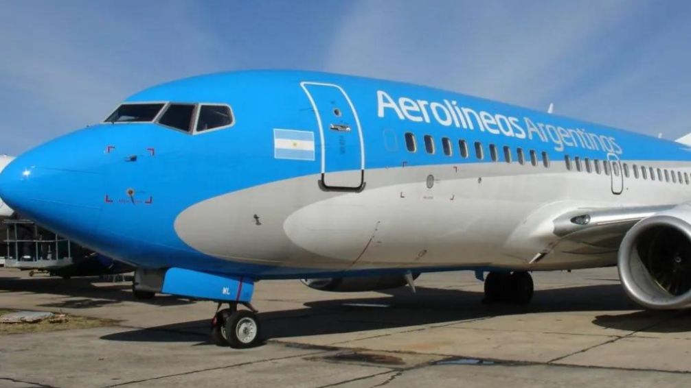 Aerolíneas Argentinas repudió las declaraciones del gremialista que dijo que iban a "escrachar" a legisladores