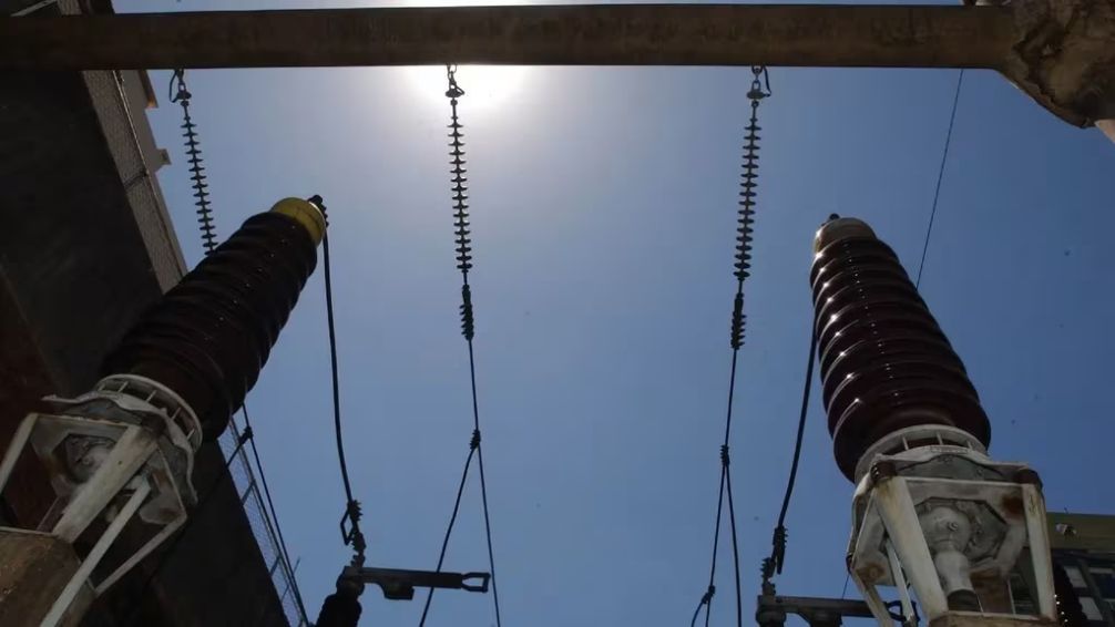 Las generadoras de energía rechazaron la propuesta de pago en bonos del Gobierno