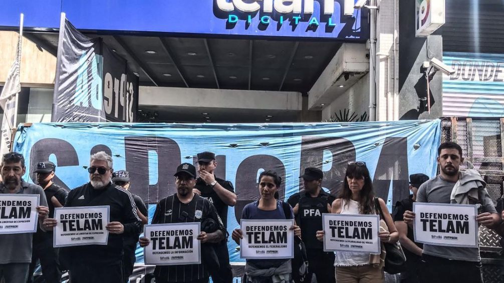 El gobierno confía en que se acerca el final de Télam