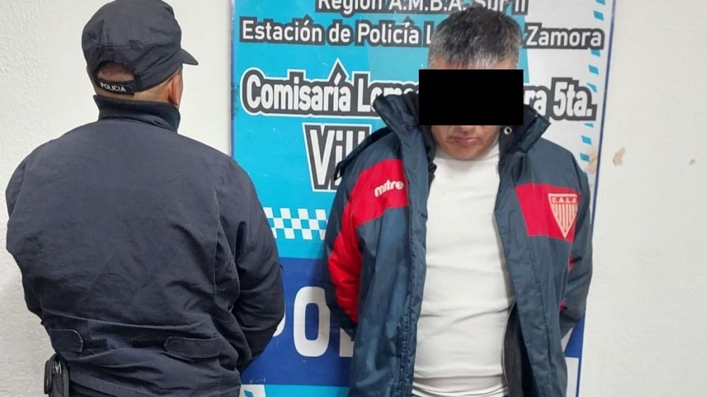 Barra de Los Andes se tiroteó con 8 policías desde la terraza de su casa