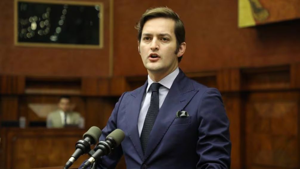 El gobierno de Noboa rechazó las críticas de HRW y apuntó contra George Soros