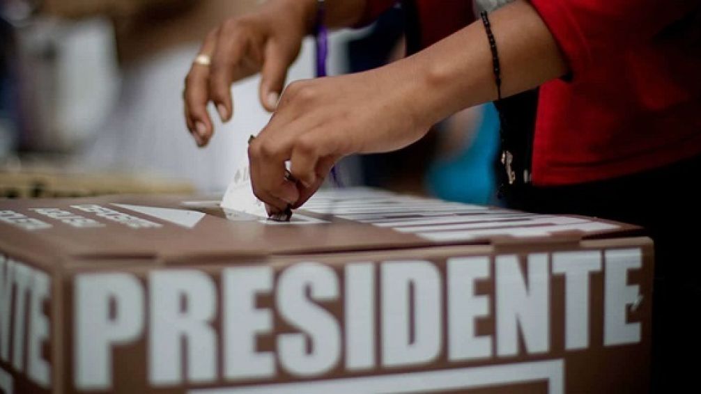 México vota 2024: abren las urnas para elegir al próximo presidente