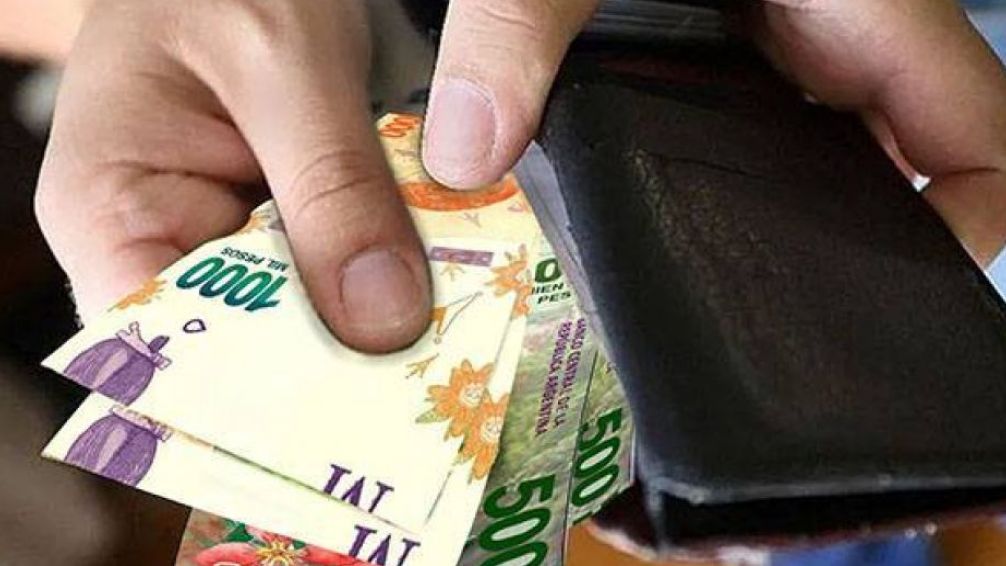 Según el INDEC se necesitaron $393 mil para ser indigente y $873 mil para no ser pobre