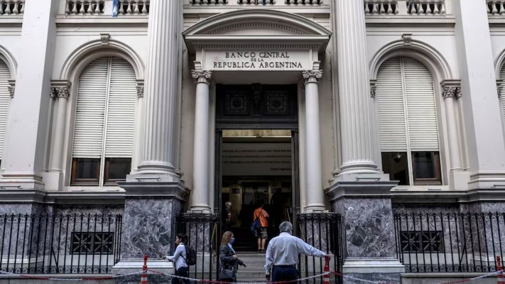 Nueva política. El Banco Central encarará a partir de este lunes un plan de 
