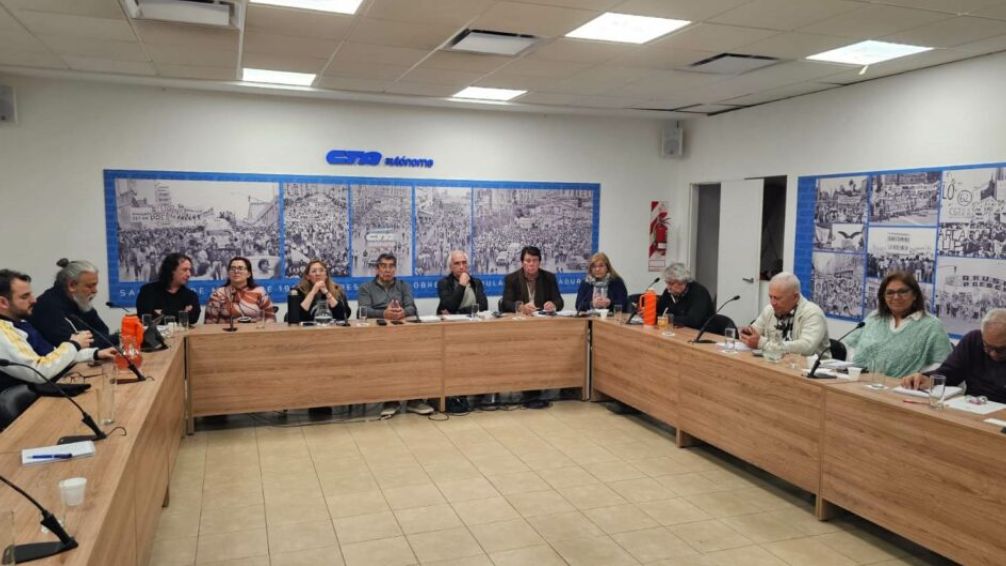 CTA Autónoma y ATE marchan al Congreso contra el DNU y la Ley de Bases