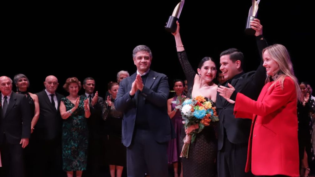Dos parejas de la Ciudad de Buenos Aires y una de Chubut ganaron el Mundial de Tango