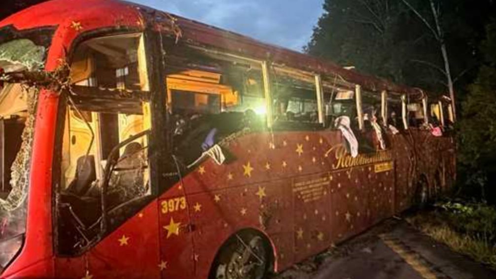 Siete muertos y decenas de heridos tras vuelco de autobús en el Mississippi