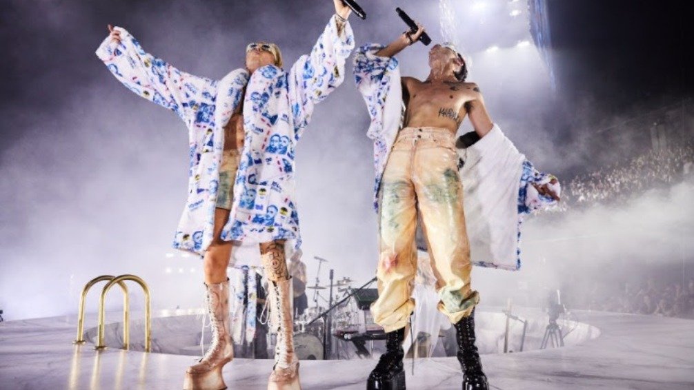 CA7RIEL & Paco Amoroso estarán en Lollapalooza Argentina y Chile 2025