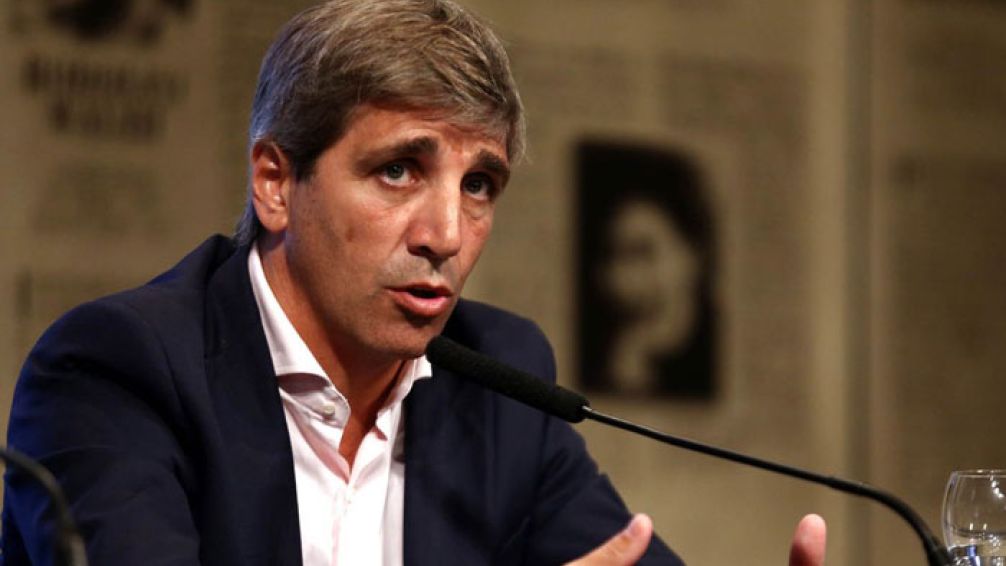 El ministro de Economía Luis Caputo sorprendió en su cuenta de la red social X (@totocaputo) dando un decálogo de señales acerca de la economía nacional