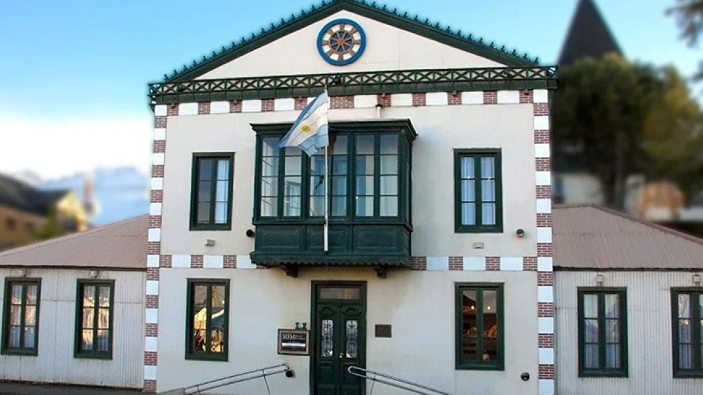 Escándalo en Tierra del Fuego por la cantidad desmedida de asesores en la Legislatura