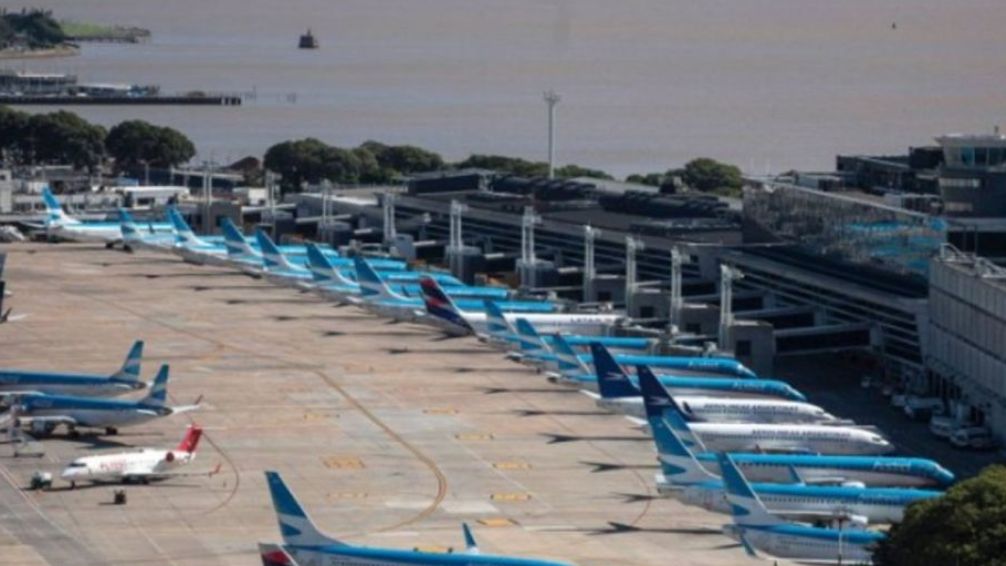 Dictaron conciliación obligatoria en el conflicto aeronáutico y se levantó el paro