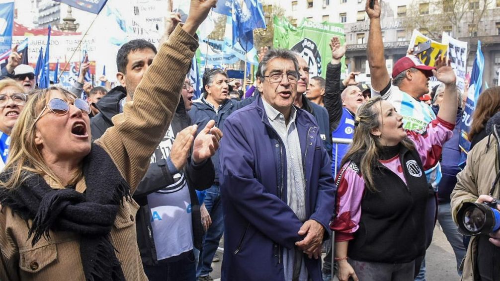 Cachorro Godoy: 'Los diputados que votaron a favor del veto al aumento a jubilados son traidores al pueblo'
