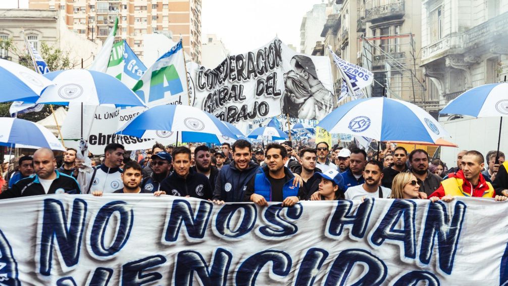 Sebastián Maturano, de la Juventud Sindical de la CGT, desafía a Milei y advierte con paro ante un veto
