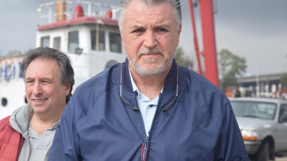 Centro de Patrones y Oficiales Fluviales y un fuerte comunicado en defensa de aeronauticos