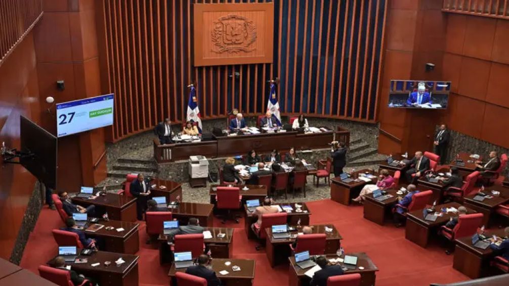 El Senado dominicano aprueba un proyecto de ley sobre la necesidad de una reforma constitucional