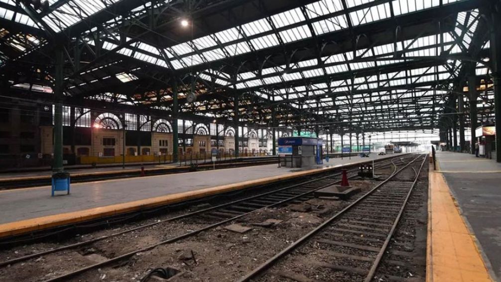 ¿Y Los gremios ferroviarios? El gobierno de Milei despide a 1388 empleados de Trenes Argentinos Capital Humano 