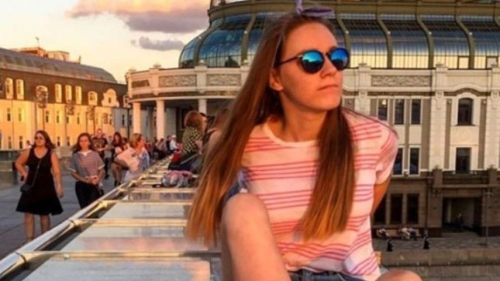 Una joven tiktoker rusa murió tras caer al vacío en Georgia