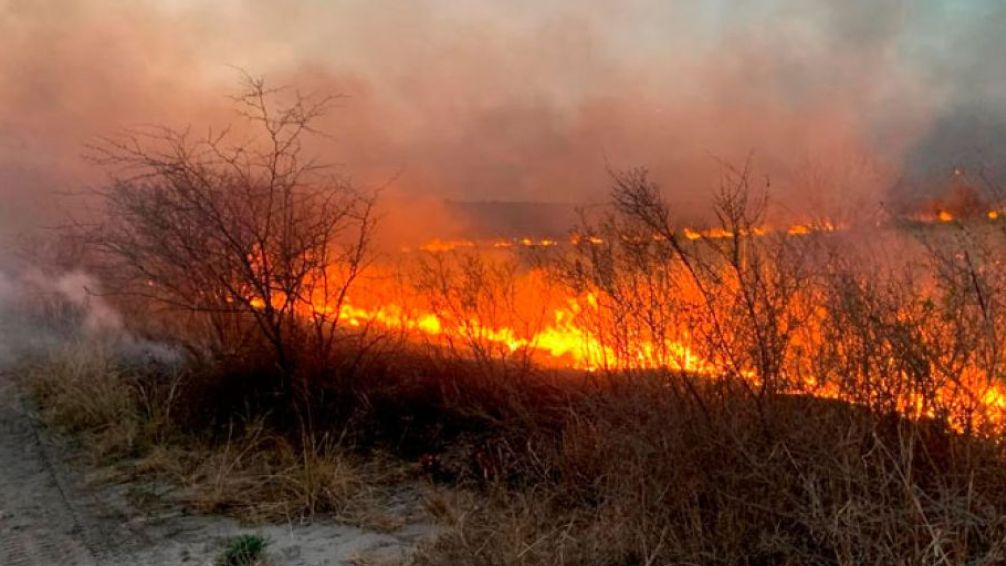 Nuevos focos de incendio en Córdoba: La Calera y la Quebrada de Mermela en alerta