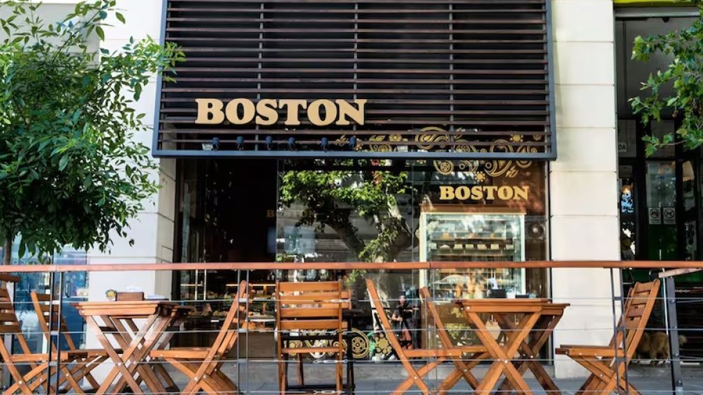  Confitería Boston de Mar del Plata cierra tras 66 años de trayectoria: 40 trabajadores en la calle