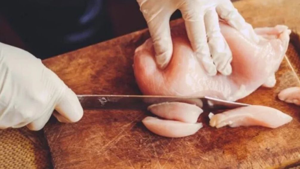 Otra compañía retira cerca de 4 millones de kilos de carne ante riesgo de listeria