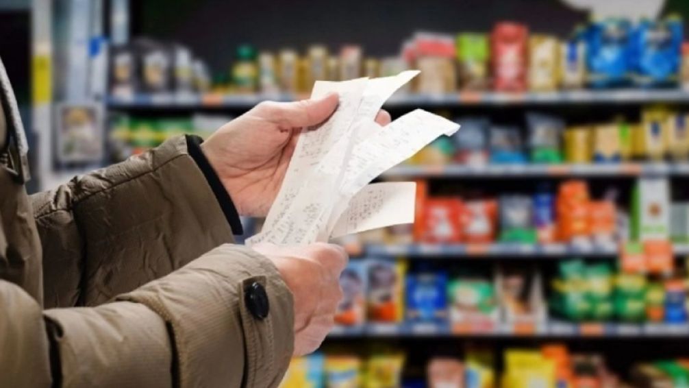 Argentina: Una familia necesitó un millón de pesos en septiembre para no ser pobre, según el INDEC