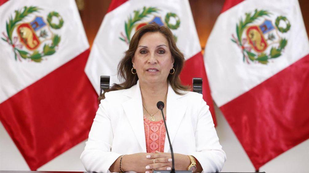 Por el suelo: la desaprobación de Dina Boluarte alcanza el 92%