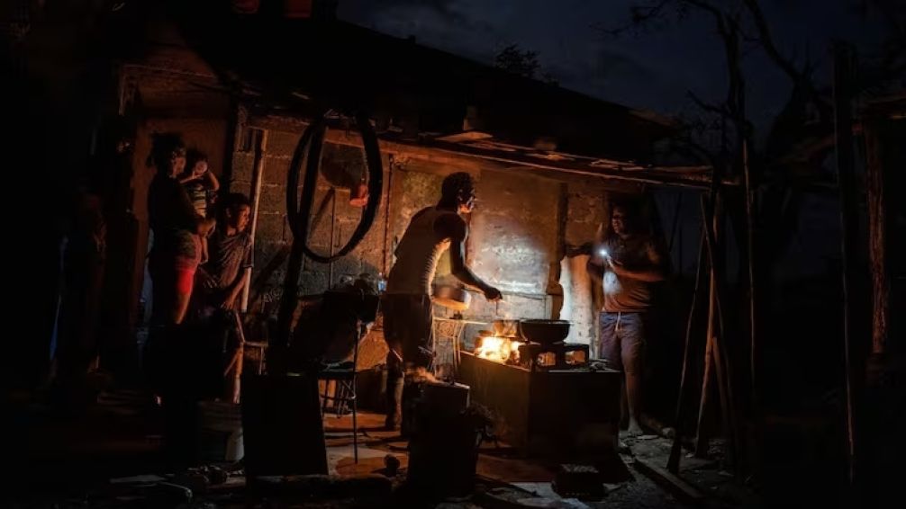 Crisis energética en Cuba: apagones alcanzan las 20 horas diarias y afectan al 40% de la población