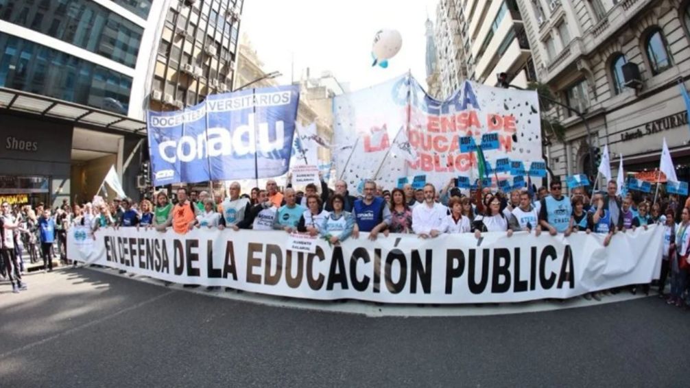 Paro nacional universitario de una semana a partir del próximo lunes