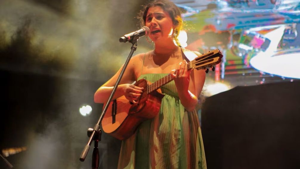  Estos conciertos forman parte de su Gira Internacional Verano/Otoño 2024, que también la ha llevado a presentarse en países como Ecuador, Perú, Canadá y México.