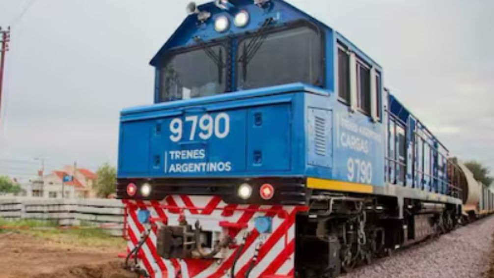 El Gobierno anunció que el tren Belgrano Cargas será privatizado